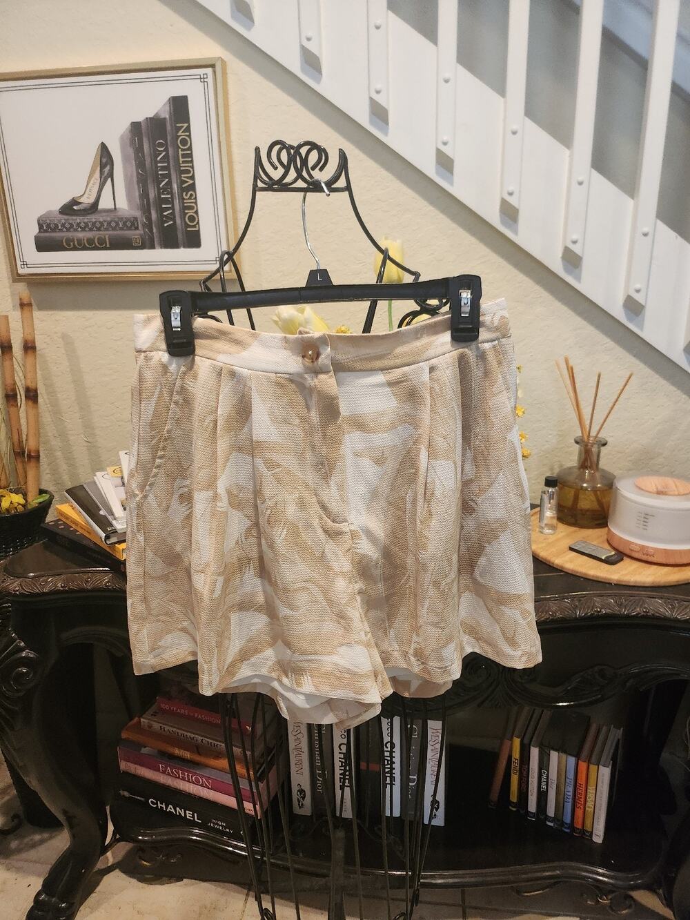 Flying Tomato shorts size M